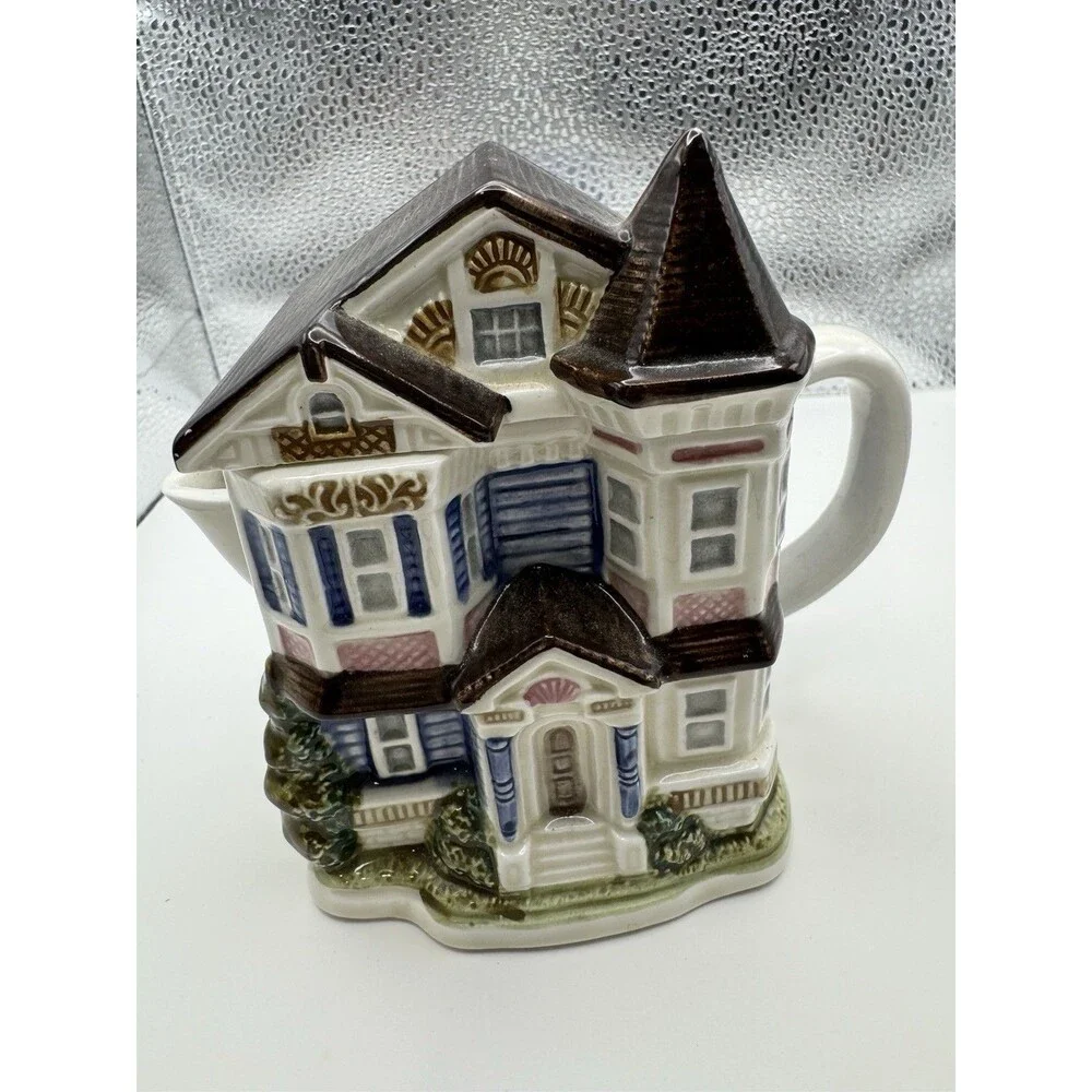 Otagiri Japan Hand Painted Ceramic House Pattern Creamer w/ Lid Handle